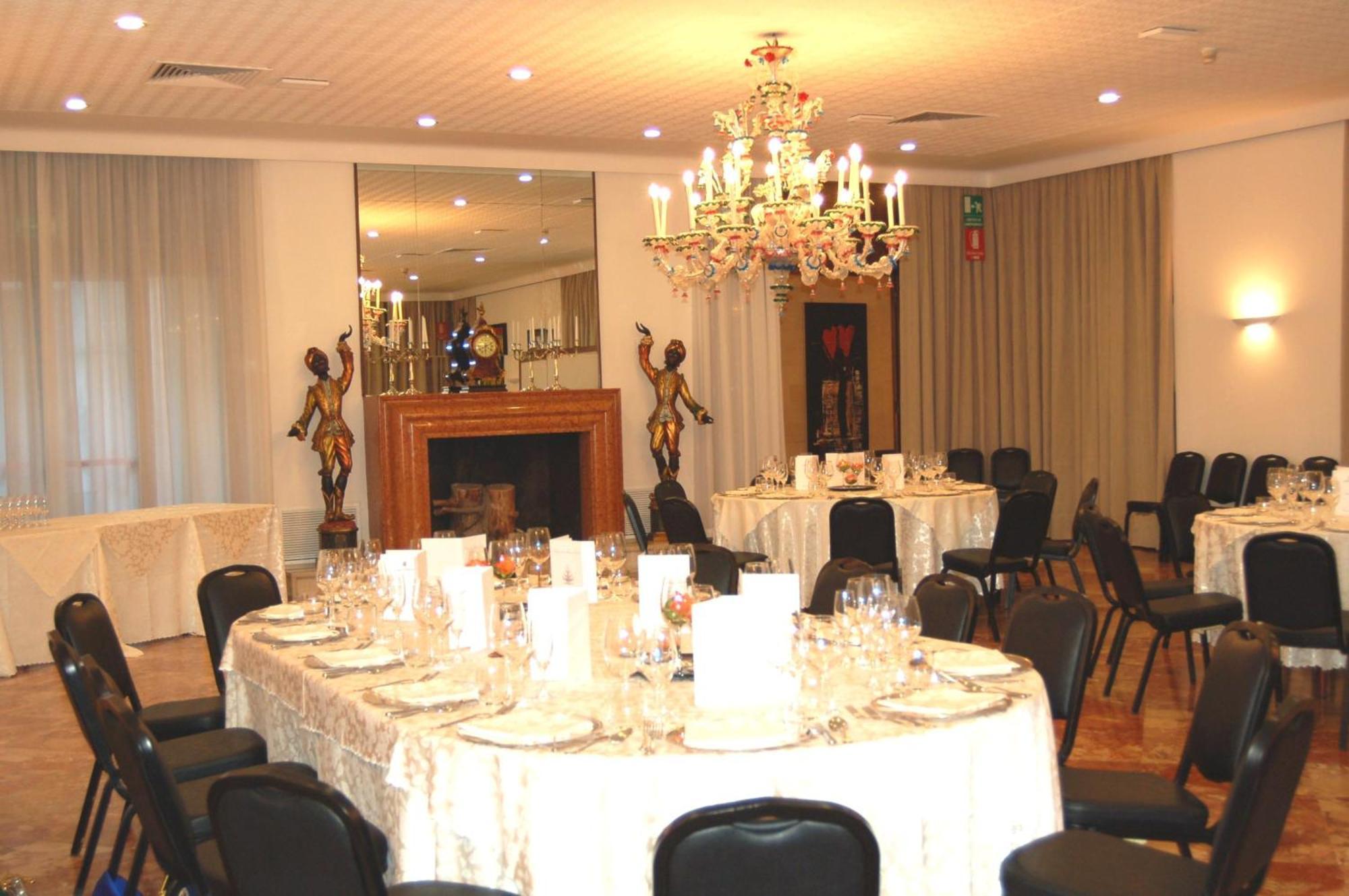 Astoria Hotel Italia Udine Ngoại thất bức ảnh