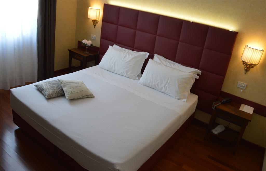 Astoria Hotel Italia Udine Ngoại thất bức ảnh