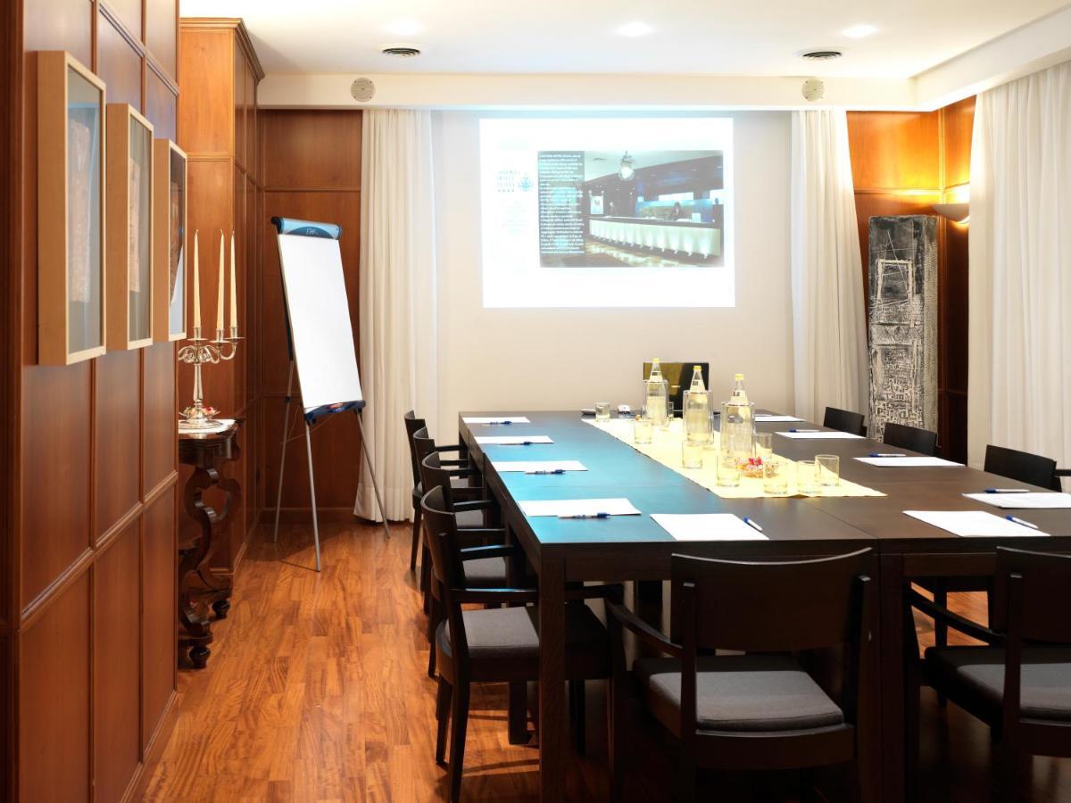 Astoria Hotel Italia Udine Ngoại thất bức ảnh